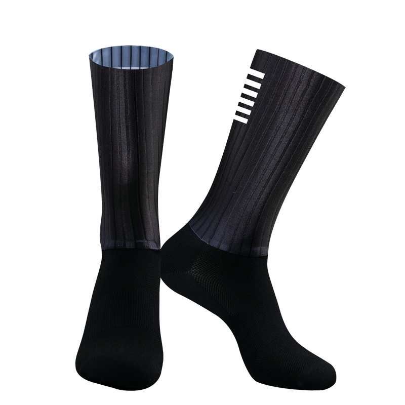 アンチスリップシリコーンエアロソックスサイクリングソックス男 - Sock Garter Men のレビューと価格
