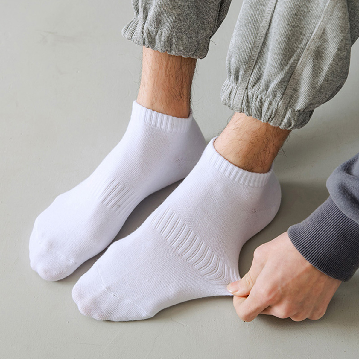 1/5 ペアユニセックスホワイト & ブラック薄型カジュアル - Sock Garter Men のレビューと価格